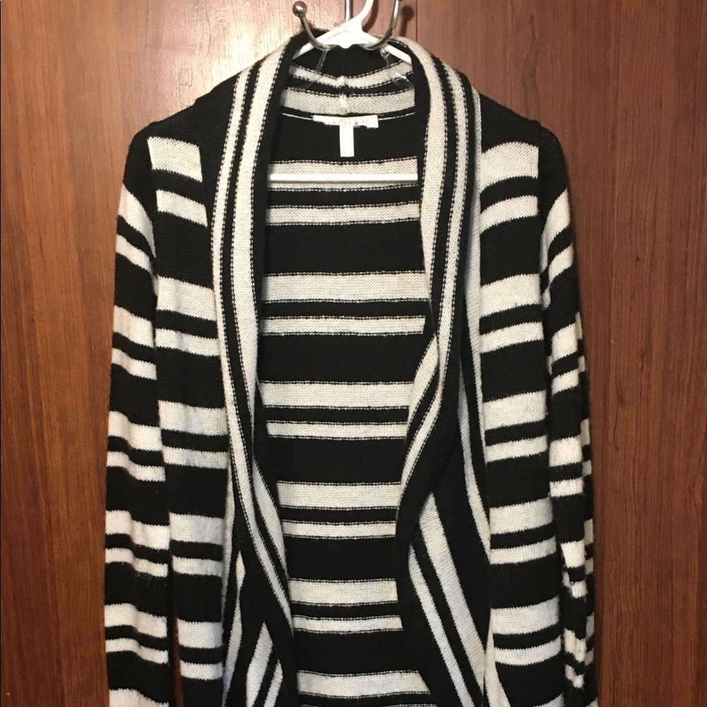 🔥5/$20 🔥 Woman cardigan